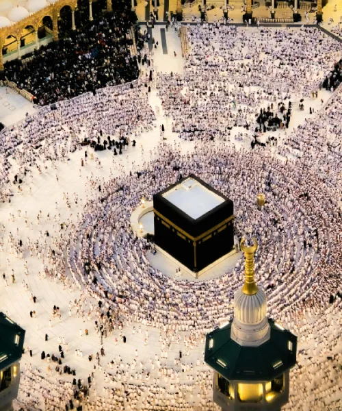 4-Star Umrah package — Makkah at night